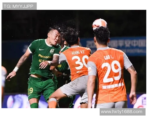 深圳足球队荣登足球配合排行榜第三名展现团队实力与默契 深圳足球队荣登足球配合排行榜第三名展现团队实力与默契